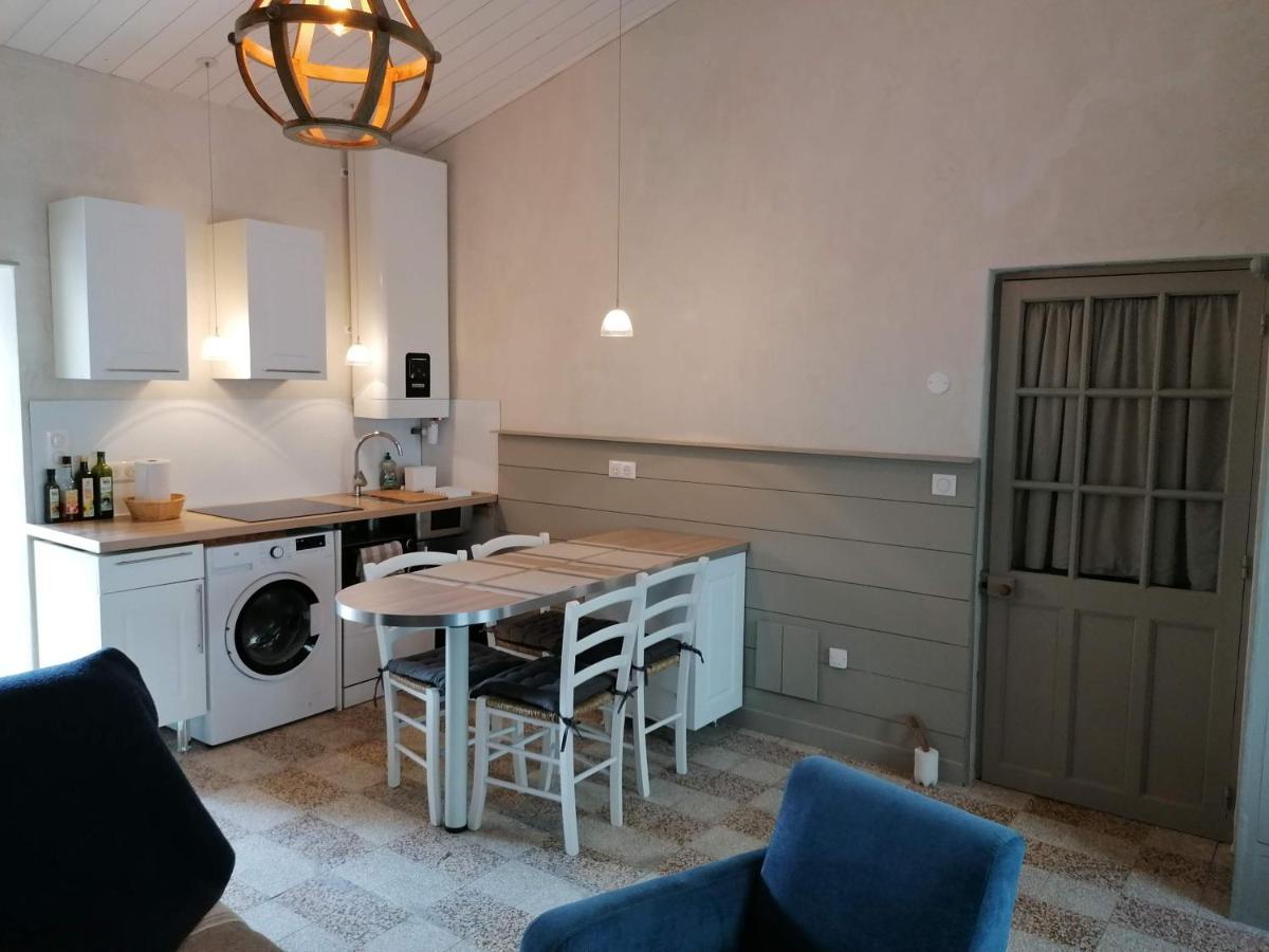 Villa L'annexe de Gaston à Port-des-Barques Extérieur photo